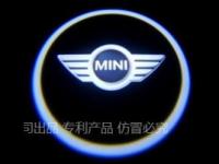 Лазерная подсветка Welcome со светящимся логотипом Mini в черном металлическом корпусе, комплект 2 шт.